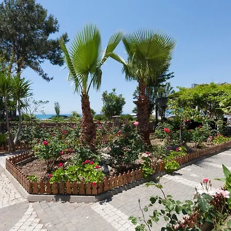 Nova Beach Hotel Side - 3*